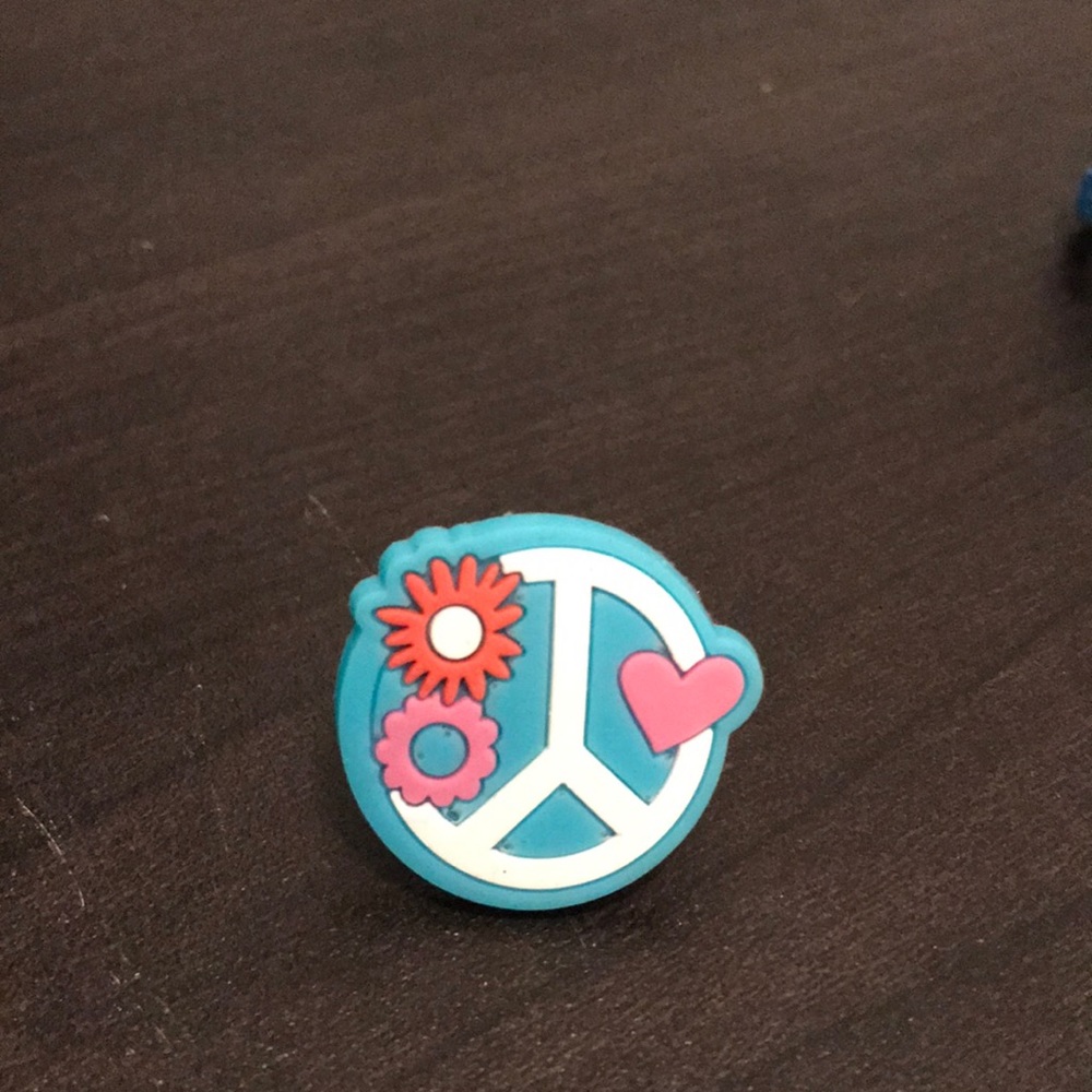 Plastic Rings - Picture 5 of 5